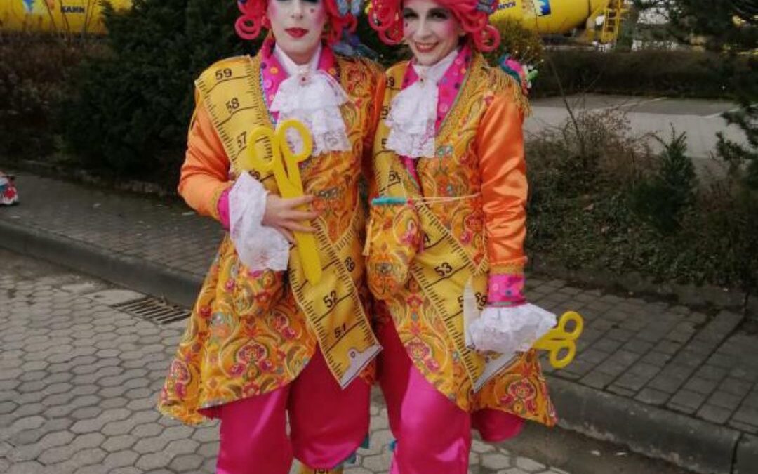 Karneval: Des Kaisers neue Kleider mit Jacke Cilli