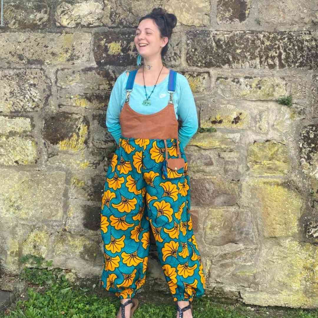 Schnittmuster für Latzhose Sveja 36