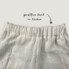 Detailfoto geraffter Bund hinten – Hose Zoè + Nico Schnittmuster Kinderhose