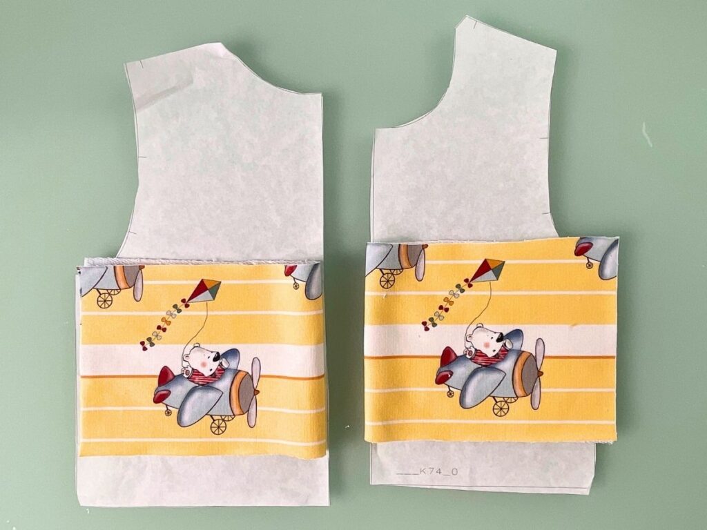 Stoffreste vernähen – vorbereitete Schnittteile aus gemischten Stoffresten für Kindershirt | TOSCAminni